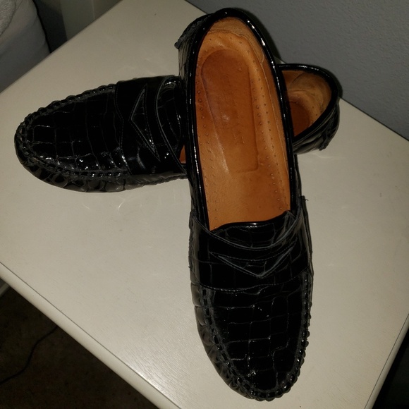 ❤️Cole-Haan❤️ black leather driving shoes - Picture 3 of 5